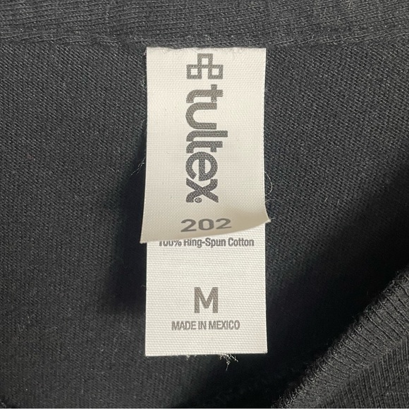 Weezer 2021 Stadium Tour Black Graphic Band Tee Size M - Picture 6 of 8